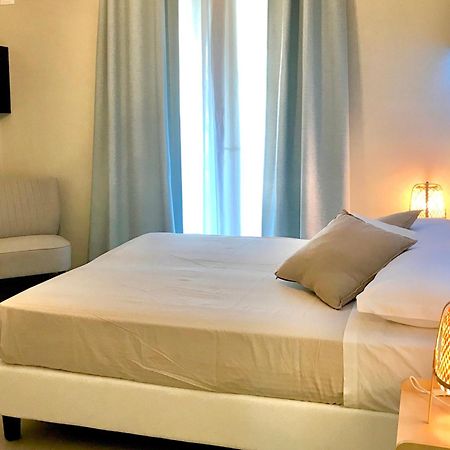 Esmeralda'S Rooms Loiri Porto San Paolo Exterior foto